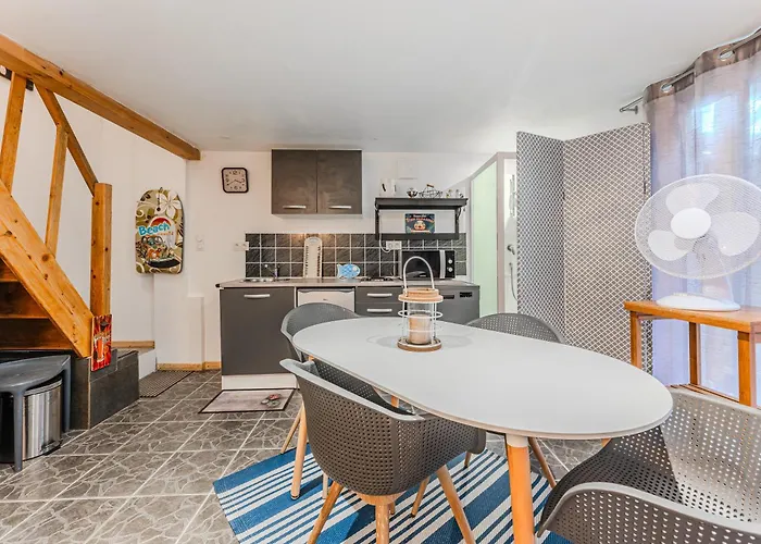 Duplex A Deux Pas De L\'Ocean